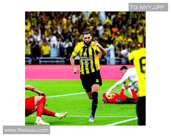 足球联赛发展现状与未来趋势分析：全球足球竞争格局的变化与挑战